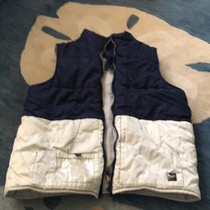 Woman’s Roxy utility snow vest